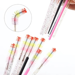 แปรงมาสคาร่าแบบใช้แล้วทิ้ง ยี่ห้อ Private Label รุ่น Rainbow Lash Spoolie แบบพกพา - Product Image 6