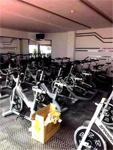 Equipo de gimnasio, entrenamiento cardio comercial, volante de 21kg, bicicletas giratorias <span class=keywords><strong>para</strong></span> interiores - Product Image 6