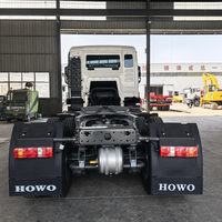 Truk Traktor SINOTRUK HOWO TX 6x4 430HP Tugas Berat Prime Mover 10 Roda Kepala Truk Penarik untuk Semi Trailer