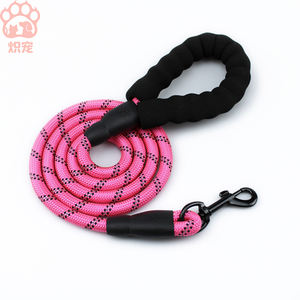 Kualitas tinggi ramah lingkungan grosir diskon besar tali traksi nilon reflektif tali panjat tali Anjing Penuntun anjing - Product Image 1