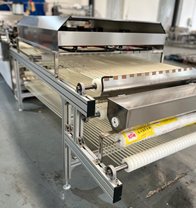 Machine automatique compacte JUYOU pour la fabrication de tortillas, de chapatis et de rotis à partir de farine de blé - Product Image 3