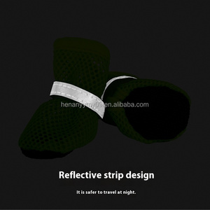Chaussures d'été antidérapantes et respirantes pour chiens, style western mignon, protège-pattes pour animaux de compagnie avec semelle souple imprimée, faciles à maintenir sur les pattes pour chiens et chats - Product Image 4