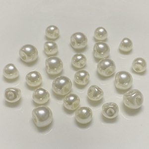 ลูกปัดมุกสีขาวมันวาวทรงกลมแบบกระจายสำหรับเสื้อผ้าและเครื่องประดับ - Product Image 4