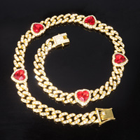 Promotion Chaîne cubaine 12 mm avec trois pierres en forme de cœur rouge, collier en alliage de zinc, style bling-bling, hip-hop, pour rappeur, bijoux de mode