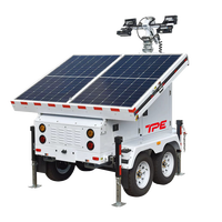 Tour d'éclairage solaire à LED 4*150W, alimentée en courant continu, avec mât télescopique mobile et batterie LiFePO4 pour le tournage en extérieur