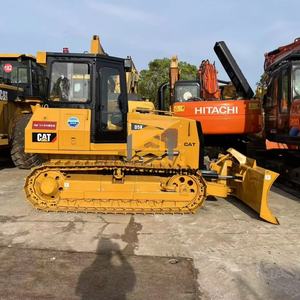 Topadora de orugas Caterpillar CAT-D5K de segunda mano, importada de Japón, con garantía posventa, para uso agrícola y doméstico. - Product Image 1