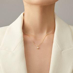 Joyería Fina de Plata 925, Collar con Colgante de Perla de Agua Dulce Chapado en Oro de 18K de Alta Gama para Mujer - Product Image 3