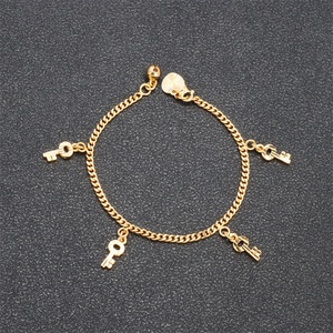 Bracelets pour femmes plaqués or 24 carats JXX Wholesale, nouveau design, petits charms en cuivre, bijoux de type bracelet. - Product Image 3