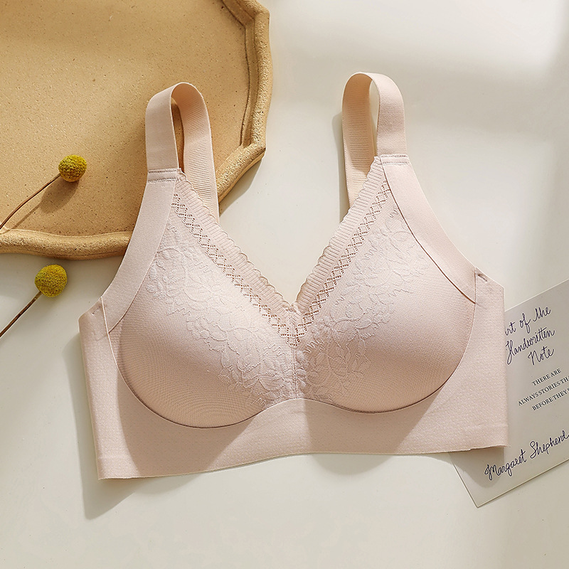 เปลือยเปล่า