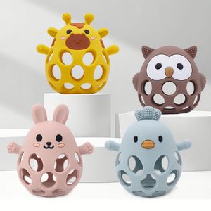 Hochet de dentition en silicone de qualité alimentaire sans BPA pour bébé, idéal pour le jeu sensoriel des nourrissons - Product Image 3