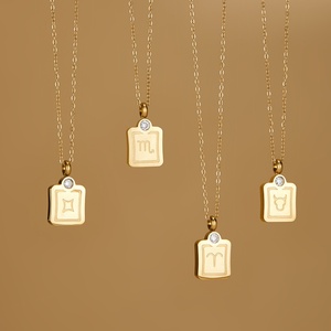 Collar Sagitario Personalizado al por Mayor, Colgante de Acero Inoxidable con Baño de Oro PVD Antialérgico - Product Image 2