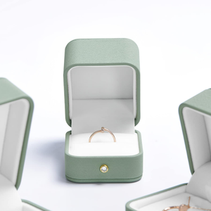 High End Cloth Jewelry Packaging <b>Box</b>, <b>Ring</b> <b>Box</b>, Bracelet Chain, Exquisite Velvet Jewelry <b>Box</b> Wholesale - Product Image 2