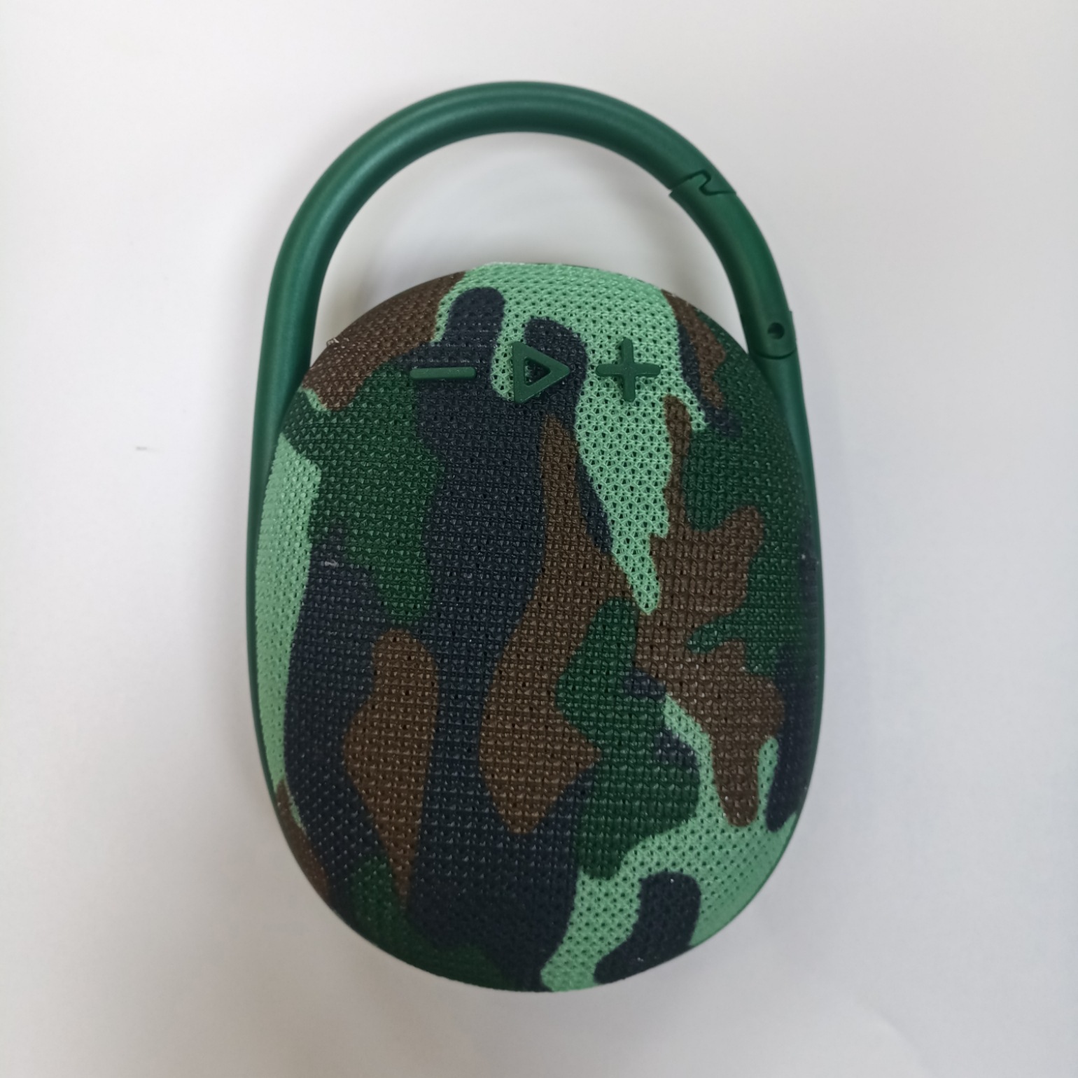 CAMOUFLAGE