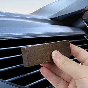 Difusor <span class=keywords><strong>de</strong></span> Aroma para Auto con Logotipo Personalizado, Clip <span class=keywords><strong>de</strong></span> Ventilación <span class=keywords><strong>de</strong></span> Madera Natural, Ambientador <span class=keywords><strong>de</strong></span> Aire, Aroma <span class=keywords><strong>de</strong></span> Lujo, Accesorios <span class=keywords><strong>de</strong></span> Aromaterapia - Product Image 3