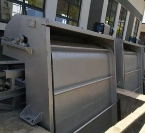 Pantalla de barra automática de rastrillo múltiple directamente de fábrica, pantalla de tratamiento de agua de alcantarillado de circulación para piscina - Product Image 3