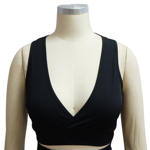 Canottiera corta personalizzata e Set corti <span class=keywords><strong>abbigliamento</strong></span> estivo da <span class=keywords><strong>donna</strong></span> 2023 a coste solide 2 pezzi Set completo completo tuta da <span class=keywords><strong>donna</strong></span> - Product Image 5