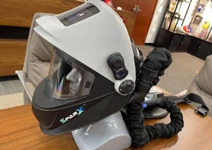 Casco <span class=keywords><strong>de</strong></span> Soldadura <span class=keywords><strong>con</strong></span> <span class=keywords><strong>Filtro</strong></span> <span class=keywords><strong>de</strong></span> <span class=keywords><strong>Aire</strong></span> y Respirador <span class=keywords><strong>de</strong></span> Presión Positiva, Protección Dieléctrica ATPV 20.0cal/sqcm - Product Image 4