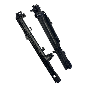 Pièces détachées automobiles Système de refroidissement de voiture Réservoir de radiateur en aluminium en plastique pour <span class=keywords><strong>BMW</strong></span> X1 (U11) iX1 <span class=keywords><strong>eDrive</strong></span> 20 2023 OEM 17119846882 - Product Image 3