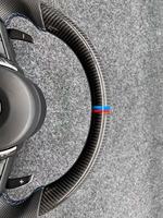 Volant de direction en fibre de carbone de remplacement personnalisé pour tous les modèles BMW, cuir perforé avec boutons multifonctions et palettes de changement de vitesse