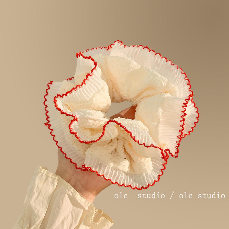 1 red lace - pleated hair tie