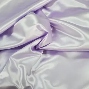 Échantillons gratuits en tissu de satin de mariage violet pour robe de soirée prête à être expédiée Lots en stock