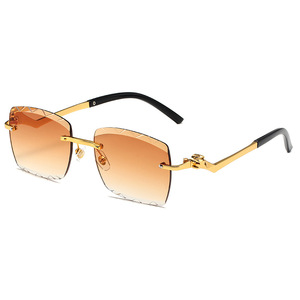 Nouvelles Lunettes de Soleil Carrées de Luxe Modernes 2026, Sans Monture Métallique, Verres PC TR90 Marron Gris, Protection UV400, Unisexe, Vente en Gros Personnalisée - Product Image 2