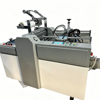 Laminateur automatique petit format CG560F avec fonctions d'alimentation et de réception, conception compacte pour l'impression et l'emballage