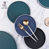 Assiettes plates rondes en céramique noires/marron/vertes pour restaurant, vaisselle robuste, style nordique, en porcelaine, pour steak ou salade