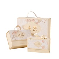 Boîte-cadeau magnétique de luxe chaude boîte-cadeau de bonbons creux Portable de Style chinois personnalisé pour proposition invités de mariage boîte-cadeau de demoiselle d'honneur