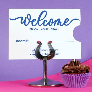 Funda de plástico para tarjetas de hotel con diseño de ranura para protección de llaves de habitación y fácil inserción y extracción - Product Image 5