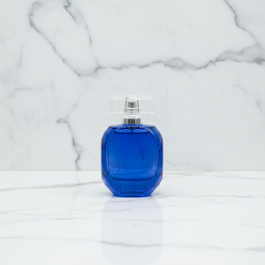 EP ขวดน้ำหอมแก้วแบบแบนขนาด50มล. ดีไซน์พิเศษสีน้ำเงินและดำพร้อมปั๊มพ่นและฝาโปร่งใส - Product Image 1