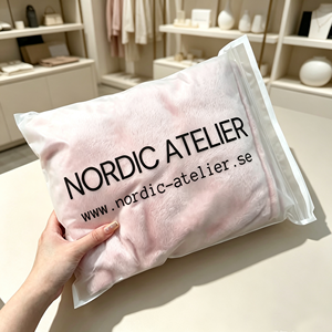 Sac refermable en EVA givré recyclable avec impression de logo personnalisé, sac d'emballage pour vêtements, t-shirt, jean, veste, sac à fermeture éclair pour les petites entreprises - Product Image 6