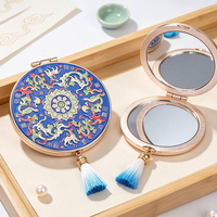Miroir de poche en métal, motif lotus, plaqué or, imprimé UV, style chinois rétro, cadeau créatif, souvenir de voyage, porte-bonheur, objet d'art
