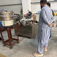 Ligne de production entièrement automatique pour le remplissage électrique de liquides, le capsulage et l'étiquetage de vernis à ongles, colle 502 et gel, haute capacité
