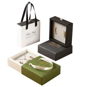 Özel kolye kutusu formu ile logo baskılı slayt ve hediye kağıt çanta seti dikdörtgen çekmece mücevher kutusu