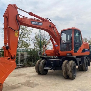 Excavatrice sur pneus DOOSAN 150W DH150W-7 d'occasion en excellent état de fonctionnement, Corée, Deawoo DOOSAN DH 150W-7 - Product Image 2