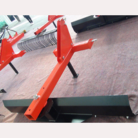 Yili Tine Rastra de Dientes de Resorte de 1500mm de Ancho de Trabajo, Potencia Ajustada de 18-25HP, Ideal para Siembra de Césped, Huertos y Tractores