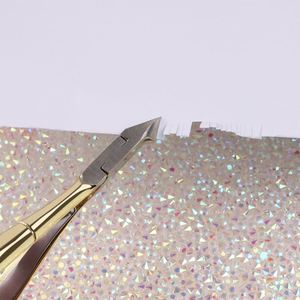 <span class=keywords><strong>Coupe</strong></span>-ongles <span class=keywords><strong>professionnel</strong></span> en acier inoxydable avec poignée en or <span class=keywords><strong>pince</strong></span> à rainure <span class=keywords><strong>coupe</strong></span>-cuticules pour ongles d'orteils échantillon gratuit - Product Image 6