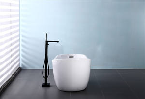 Baignoires autoportantes en acrylique blanc pur de qualité supérieure au meilleur prix de l'usine CUPC / bains à remous 1,5 m 1,7 m Hôtels modernes - Product Image 4