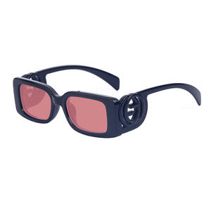Lunettes de soleil tendance à monture carrée unisexe, monture noire en PC, protection UV400, classe 2, pare-soleil ZS-98048 - Product Image 1