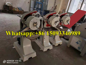 Petite machine de moulage pour la fabrication de bonbons durs - Product Image 4