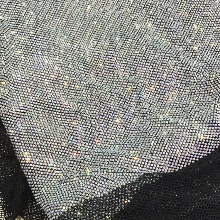 गर्म बेचने अनुकूलित रंग लोचदार क्रिस्टल मेष कपड़े स्फटिक जाल हीरे के साथ कपड़ों के लिए पार्टी