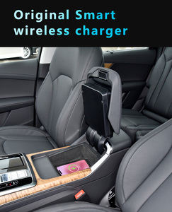 Đối với Audi <span class=keywords><strong>Q7</strong></span> 2021 2024 xe <span class=keywords><strong>QI</strong></span> sạc không dây nhanh điện thoại di động sạc tấm Adapter sửa đổi nội thất phụ tùng ô tô - Product Image 3