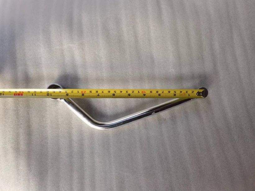 Espacement des trous 250 mm avec écrous