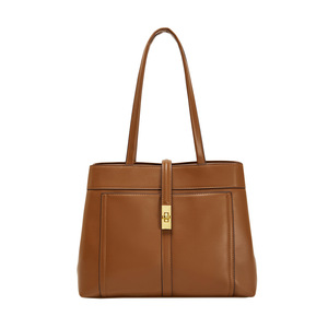 2026 Hot Selling High-End Wholesale Designer Women's Famous Factory Direct Sales Exquisite Packaging Luxury Kraft Paper Gift <strong>Bag</strong> - Product Image 5