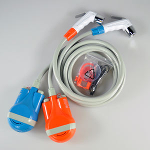 Precio <span class=keywords><strong>de</strong></span> fábrica Camping & Accesorios <span class=keywords><strong>de</strong></span> baño Kit <span class=keywords><strong>de</strong></span> baño Bomba <span class=keywords><strong>de</strong></span> ducha <span class=keywords><strong>de</strong></span> agua recargable por USB Ducha <span class=keywords><strong>de</strong></span> bidé musulmana portátil - Product Image 5