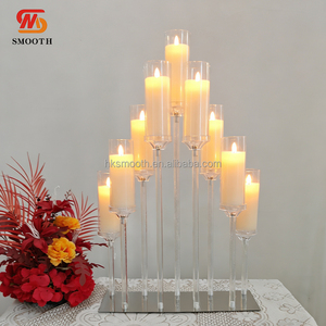 เชิงเทียนอะคริลิคทรงสี่เหลี่ยม 9 แขน พร้อมฐานโลหะ ดีไซน์เรียบหรูสำหรับตกแต่งงานแต่งงาน - Product Image 1