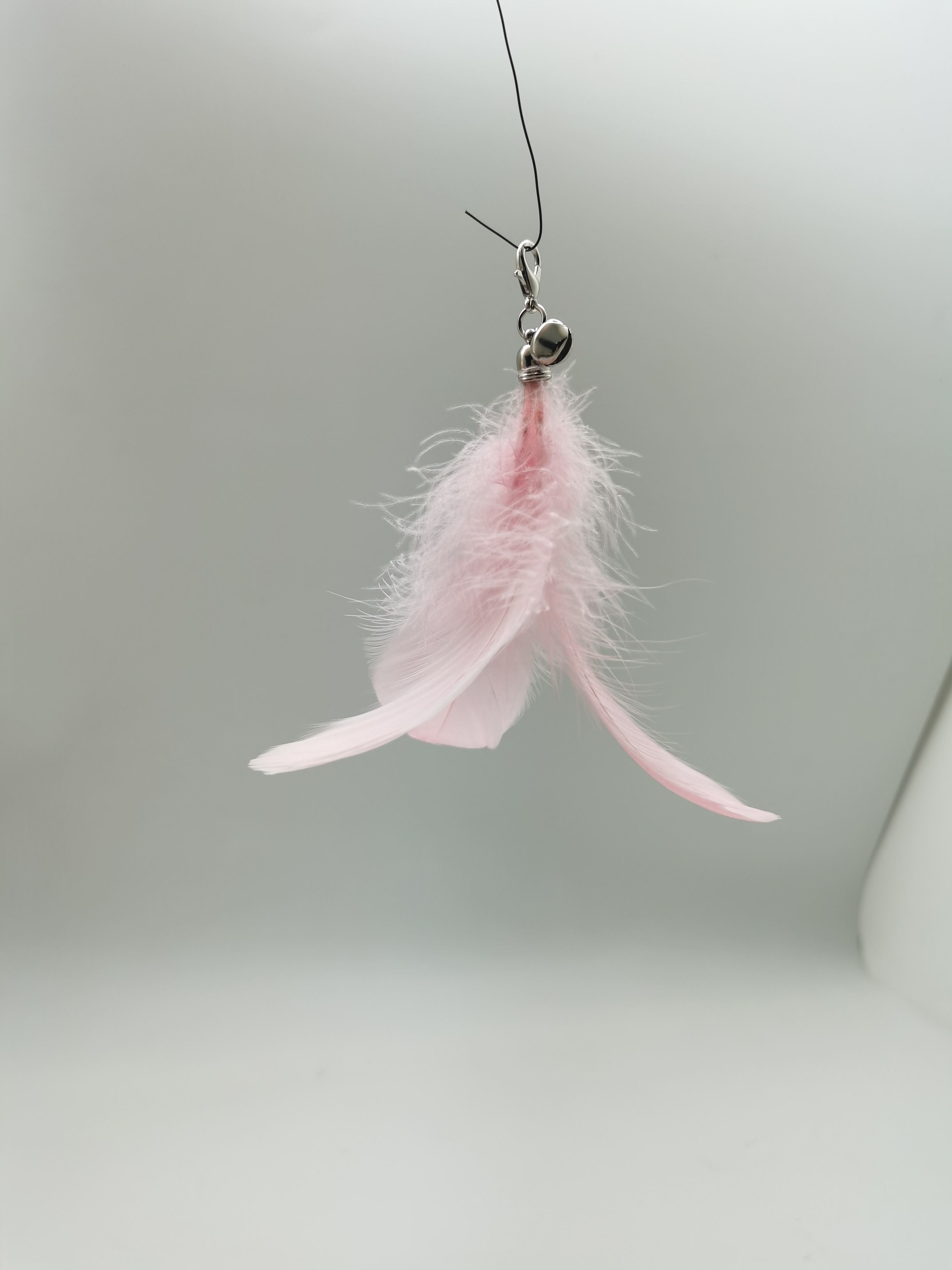 rod +sticky suction cup