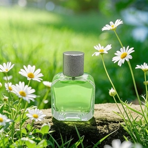 Perfume Neutral al Por Mayor con Aroma Floral – Colección de Botellas Elegantes Unisex, Perfume de Lujo con Logotipo Personalizado para Hombres y Mujeres - Product Image 6