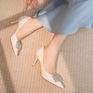 7888B-119 Sandales à talons pour femmes, bout pointu, talon aiguille, strass, tendance mode, chaussures de bureau élégantes, cuir microfibre - Product Image 3